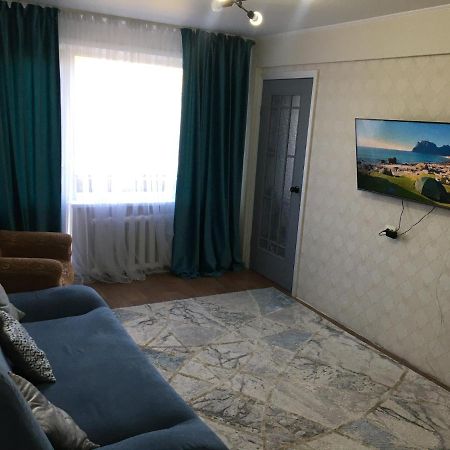 LuxHome на Славского Оскемен Екстер'єр фото